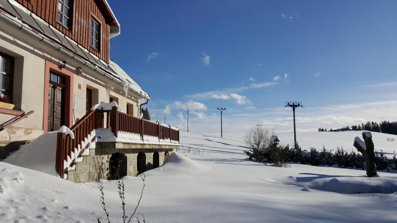 Knezice 25, Chalupa V Krkonosich Vrchlabi Luaran gambar